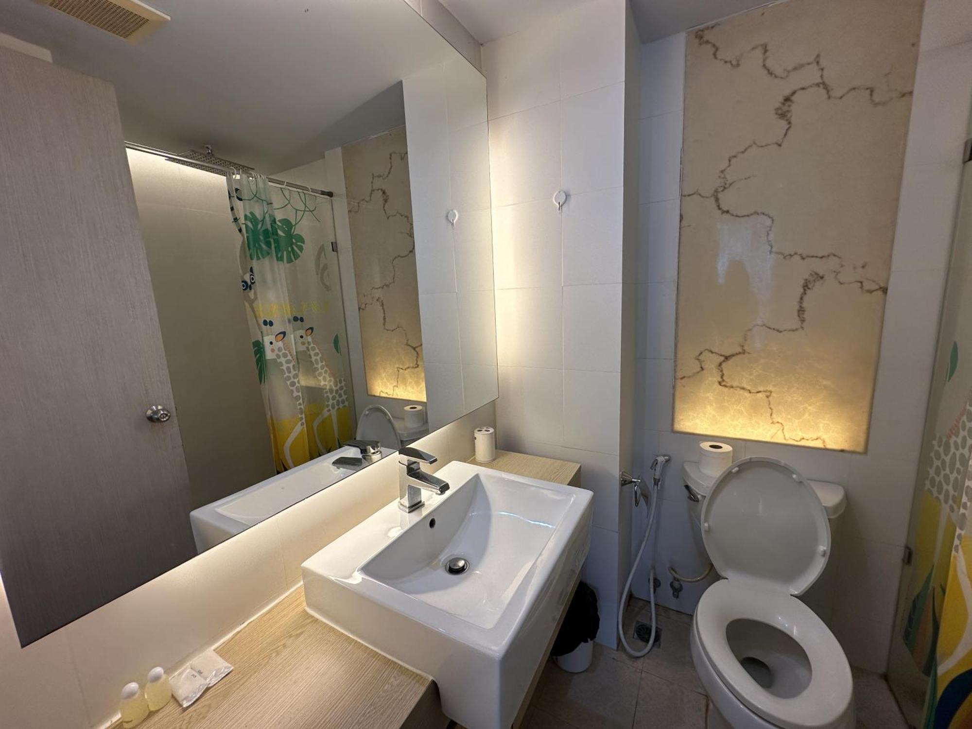 Atlantis Condo Resort Haat Jomtien Eksteriør bilde